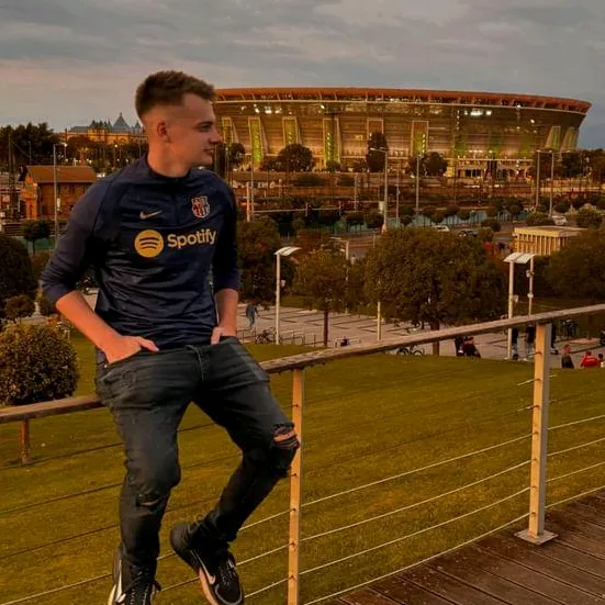 🏆Kövesdi Richárd🏆 kovesdiricsi