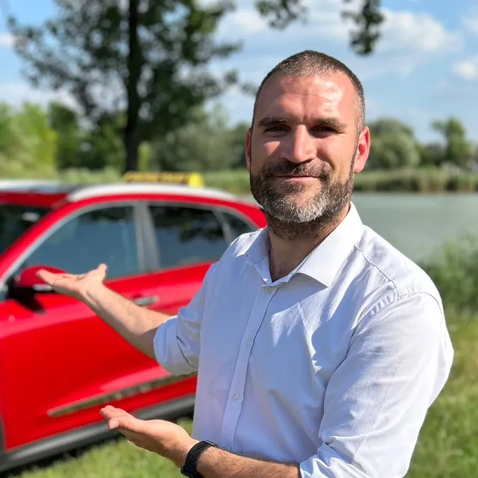 Nagy Zsolt - TAXINHÁZ taxinhaz
