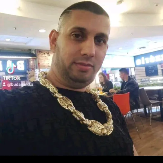 Janika budai budaijanikaboss